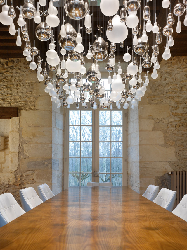 0003_Lasvit_Chateau Montferrier_Perigueux_00MKT005_Photo_2013_full_2048.jpg