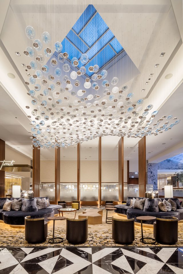 004_Lasvit_Ritz-Carlton_Chicago_16US001_Photo_2017_full_4096.jpg
