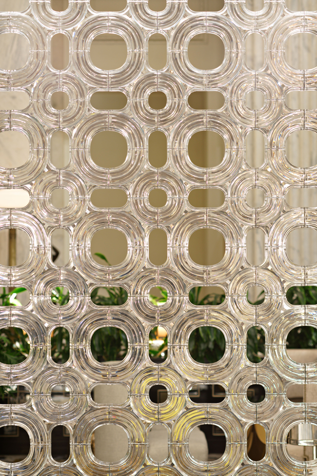 Lasvit Crystal Wall