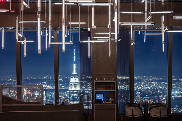 6f7uvm_027_lasvit_peak-restaurant-and-events_new-york_18us250_photo_2020_hi.jpg